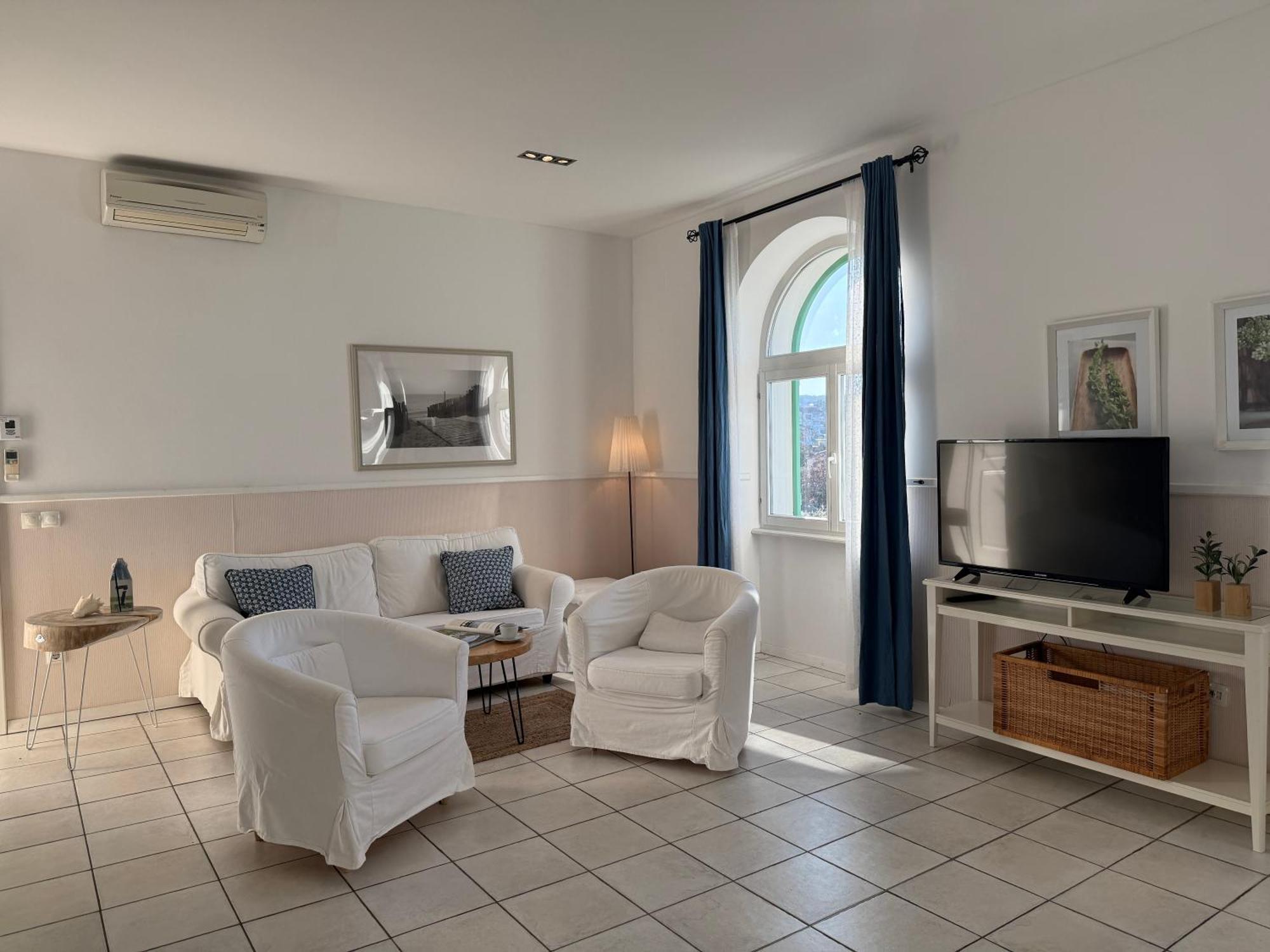 Pavi Apartments Vila Amalia Šilo Buitenkant foto